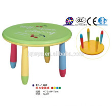 Прочный и цветной детский пластмассовый стол с красочным стулом